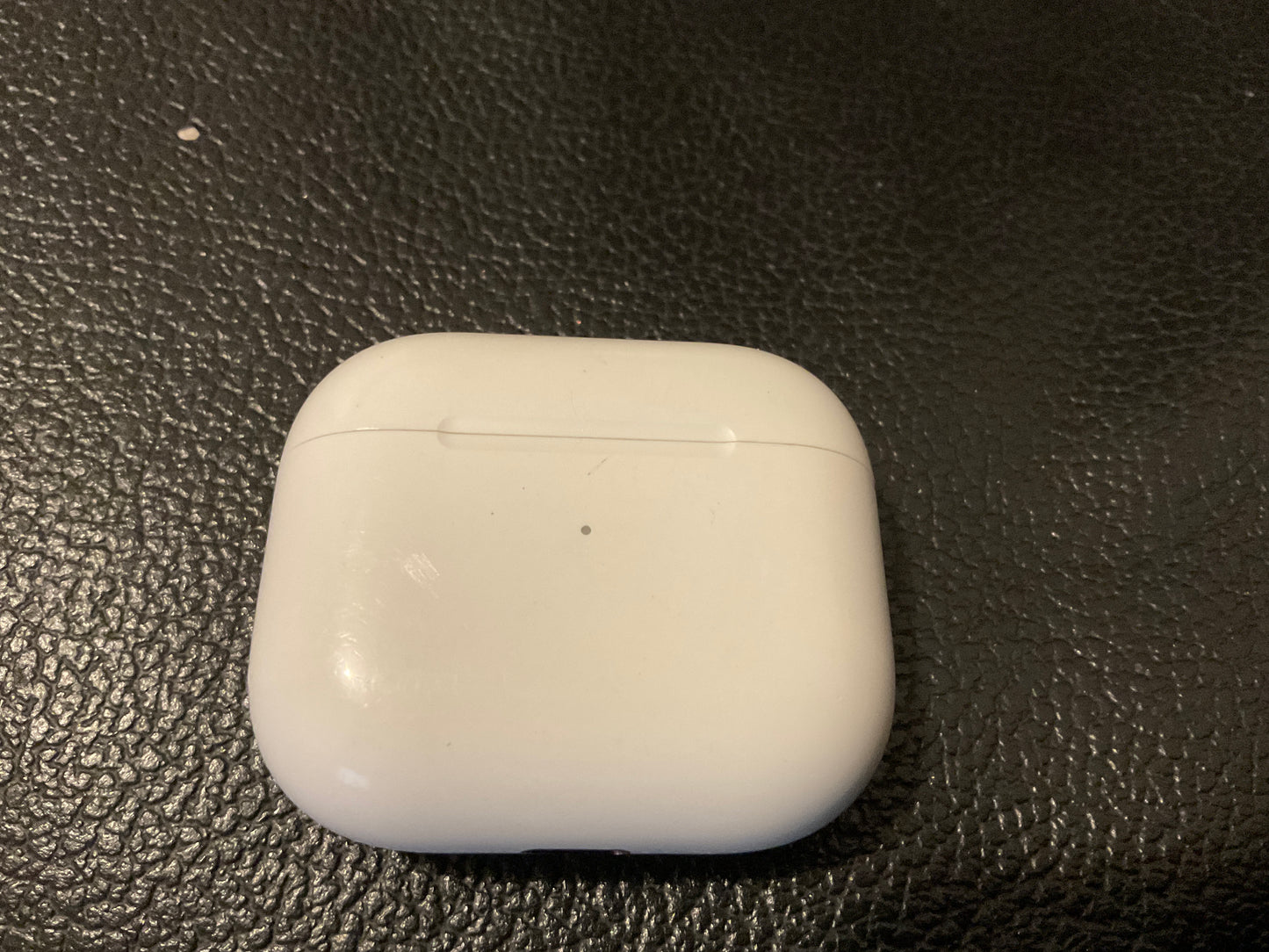 Apple AirPod 3 A2566 EMC 3986 white